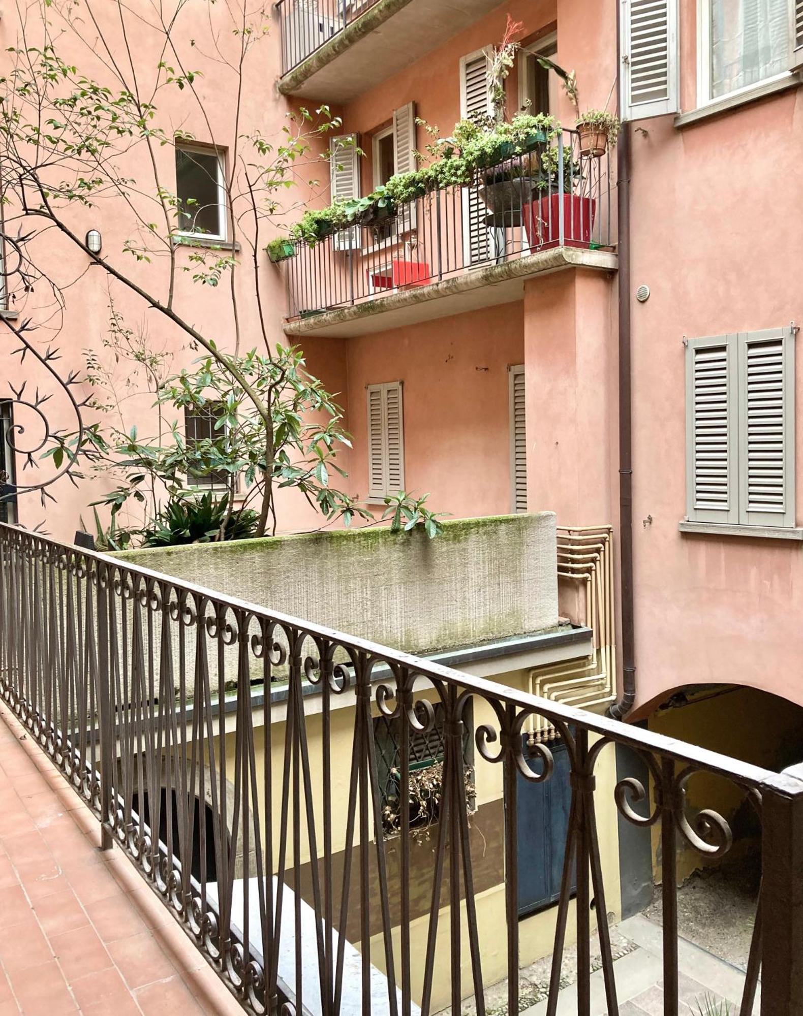Apartment Via Sant'Alessandro 22 - Sostify Bergamo Bagian luar foto